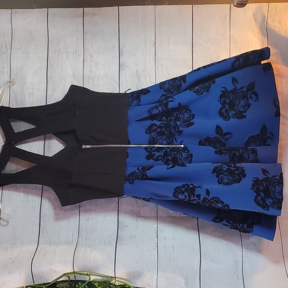 Prom Dress by Crystal Doll with toule peti skirt - Picture 5 of 11